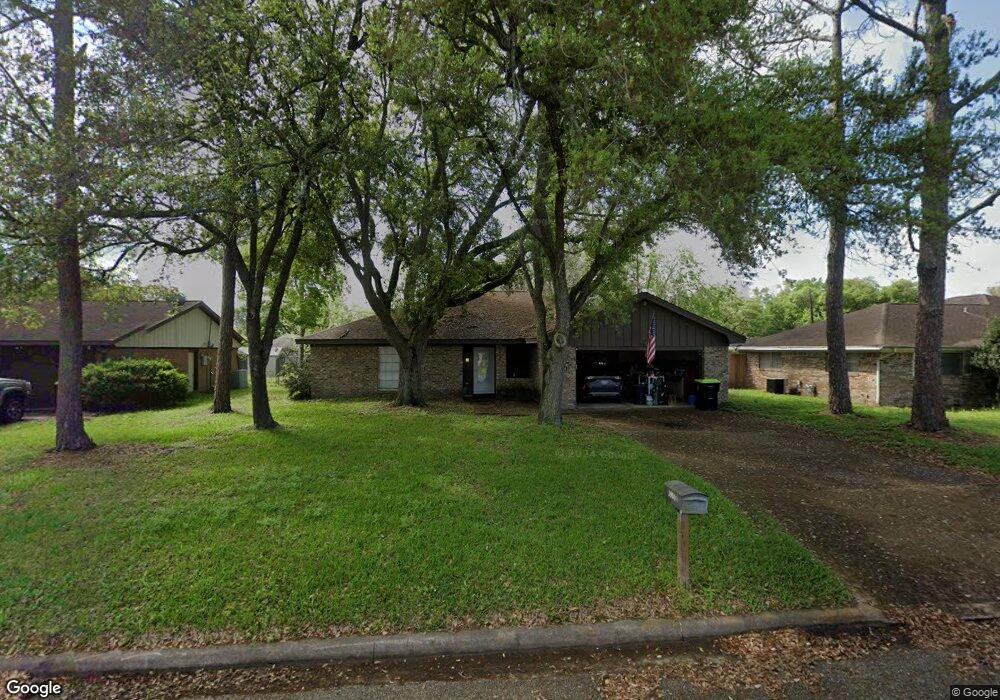 3904 Heatherglen St, Bay City, TX 77414 - photo 1