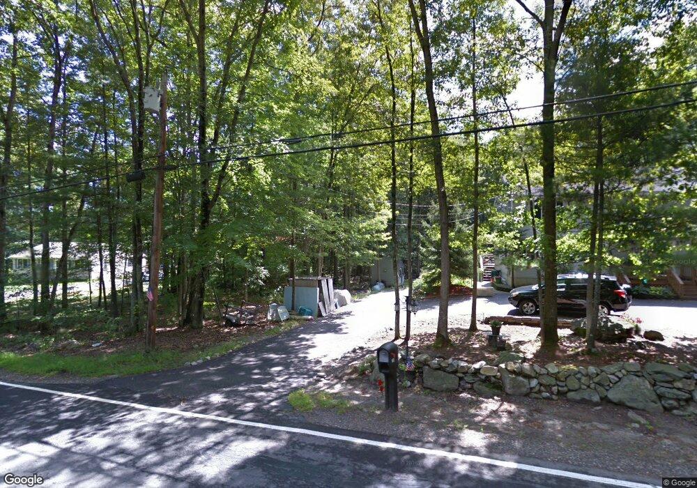 79 Hall Rd unit 79, Londonderry, NH 03053 - photo 1