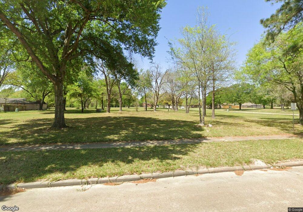 7143 Wood Heather Ln, Houston, TX 77040 - photo 1