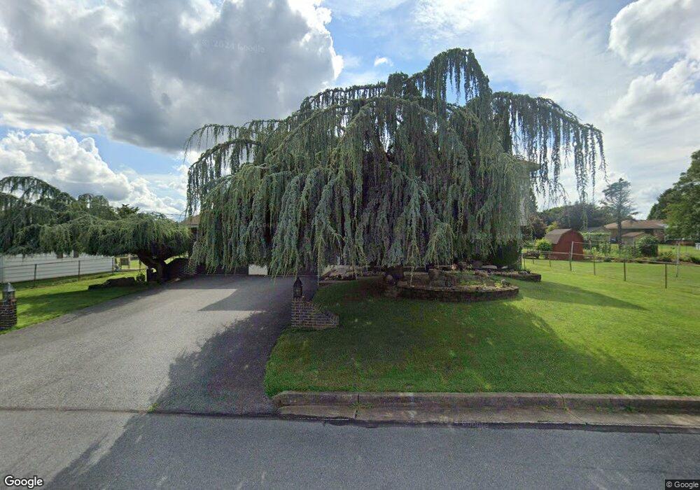 350 Cleveland St, Freemansburg, PA 18017 - photo 1