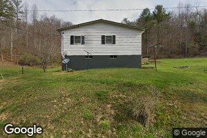 9725 Meade Rd, Pound, VA 24279