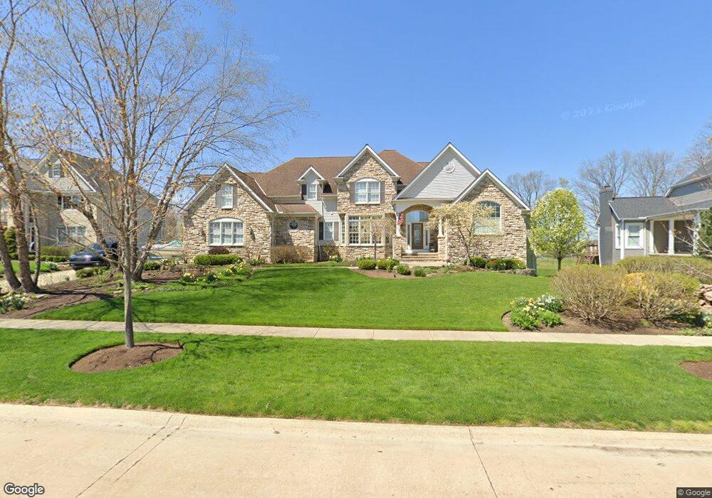 960 Sweet Grass Cir, Aurora, OH 44202 - photo 1