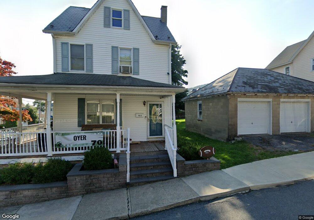 103 Harding Ave, Pen Argyl, PA 18072 - photo 1