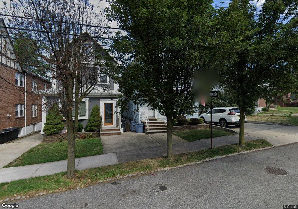 143 van Cortlandt Ave, Staten Island, NY 10301 - photo 1