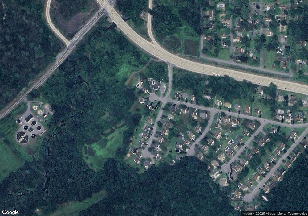 201 Chestnut Ridge Dr, Orwigsburg, PA 17961 - photo 1