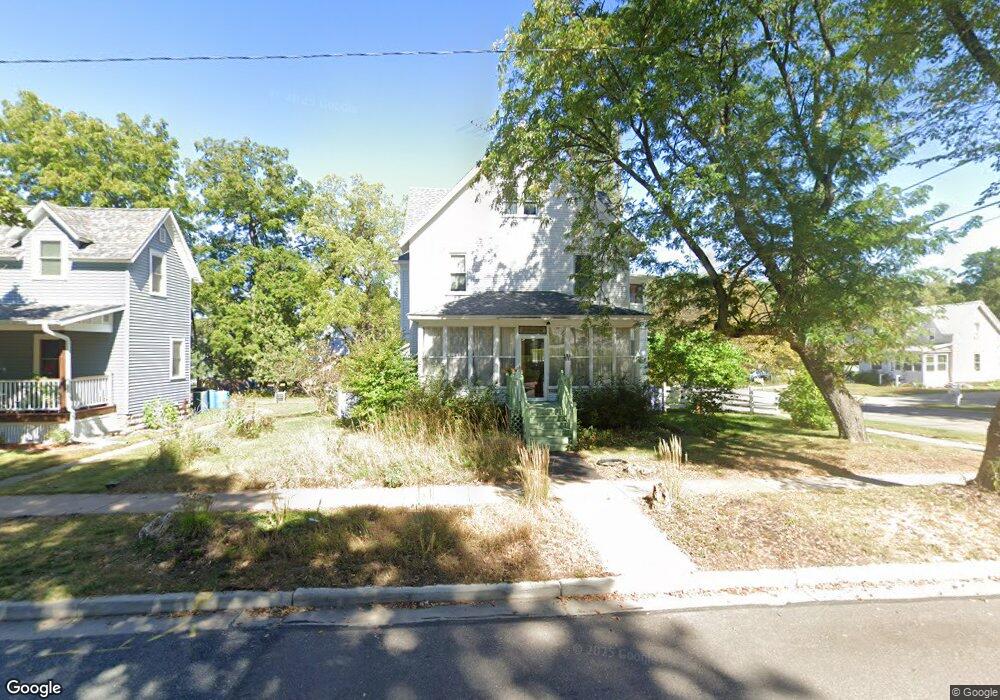 1221 Wilson Ave, Menomonie, WI 54751 - photo 1