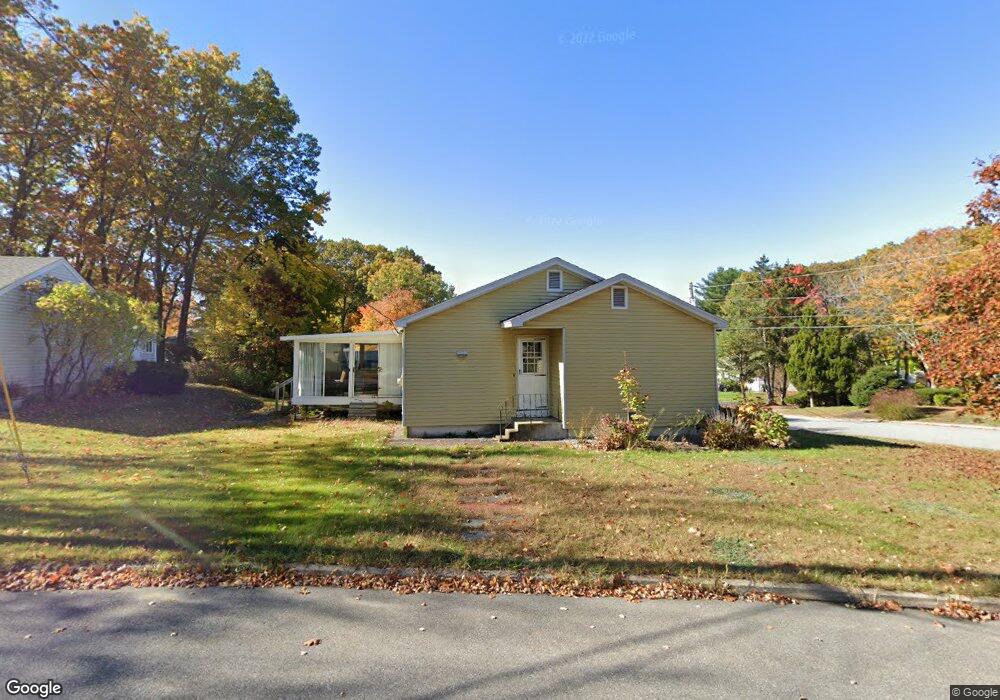 577 Oak St, Manchester, NH 03104 - photo 1