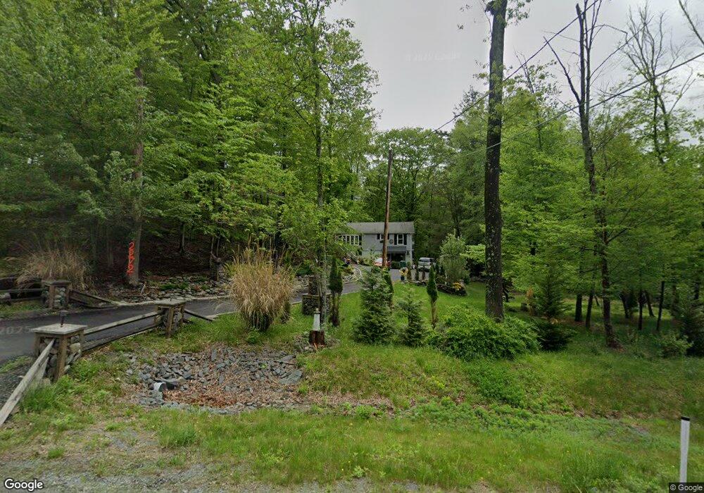 2272 Milford Rd, Bushkill, PA 18324 - photo 1