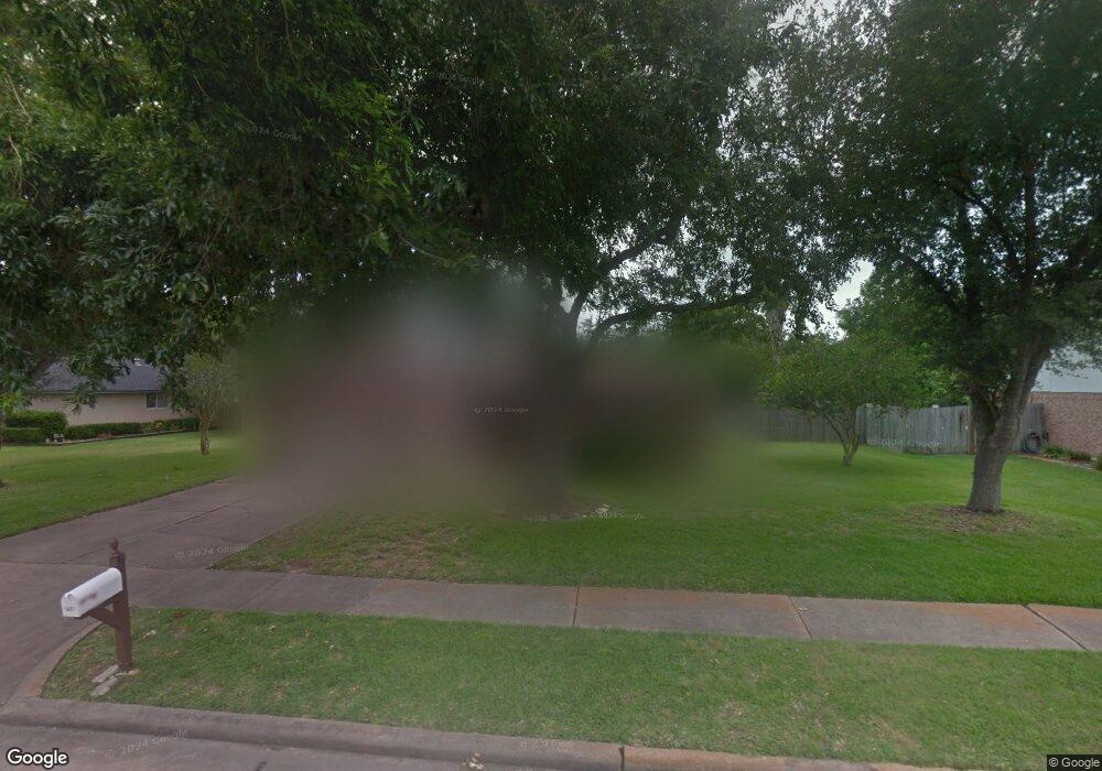 1407 Hampton Ct, Friendswood, TX 77546 - photo 1