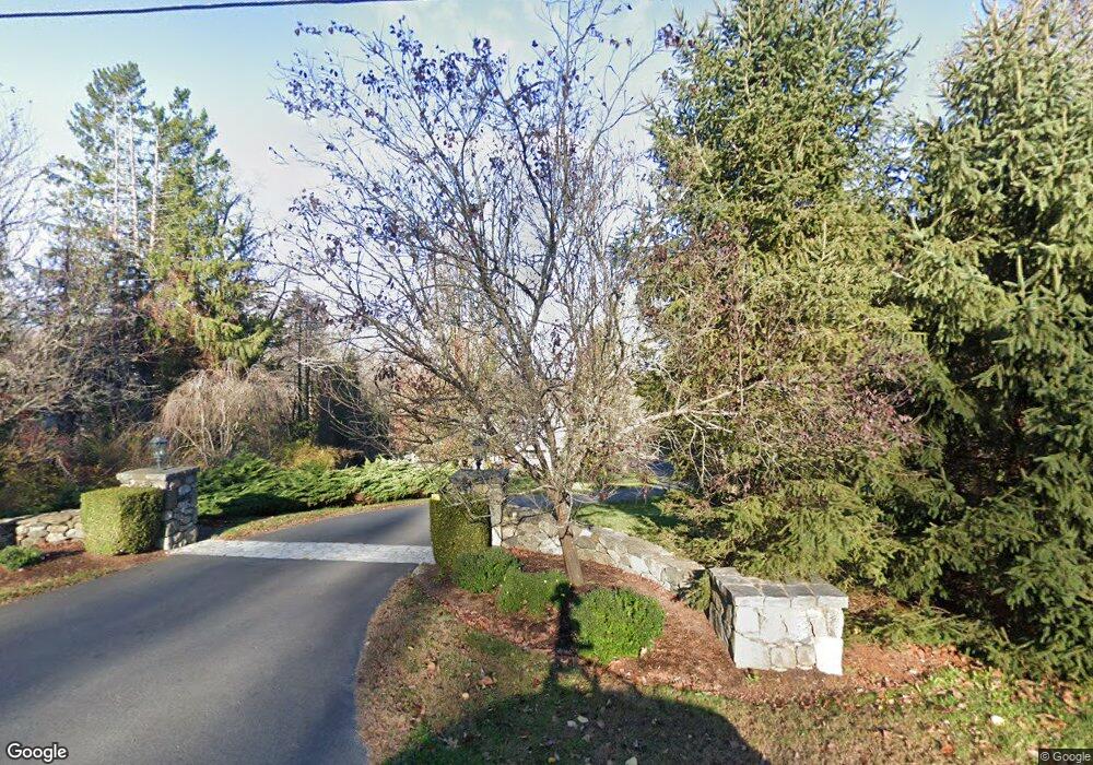 48 Taunton Hill Rd, Newtown, CT 06470 - photo 1