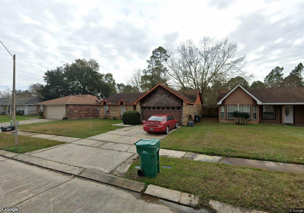 1904 Hempstead Dr, Slidell, LA 70461 - photo 1