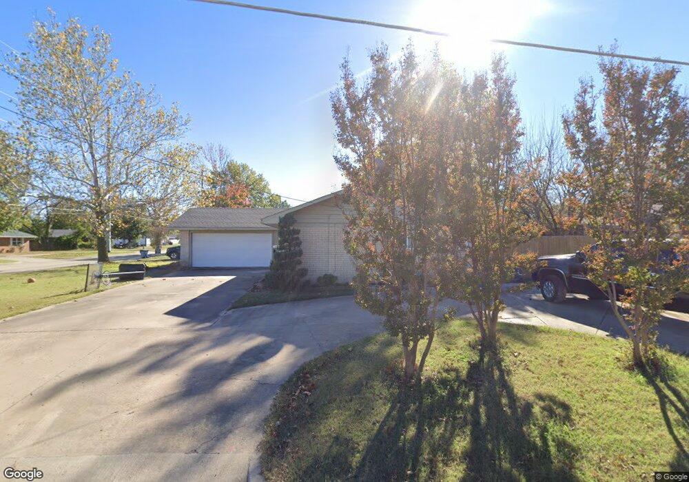 1501 S 9th St, McAlester, OK 74501 - photo 1