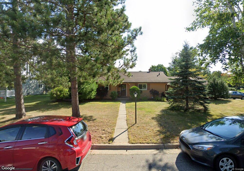 724 SW 6th Ave, Grand Rapids, MN 55744 - photo 1