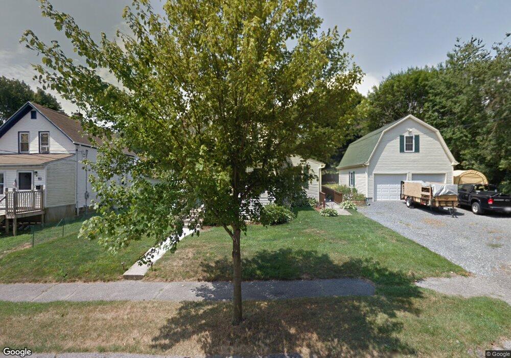 13 Lawn Ave, Jamestown, RI 02835 - photo 1