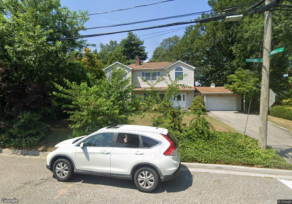 24 Townsend St, Glen Head, NY 11545 - photo 1