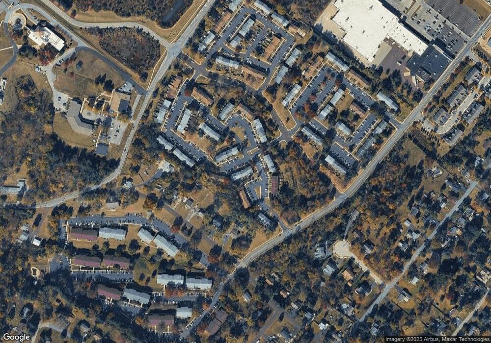 1054 Bayless Place unit E3, Norristown, PA 19403 - photo 1