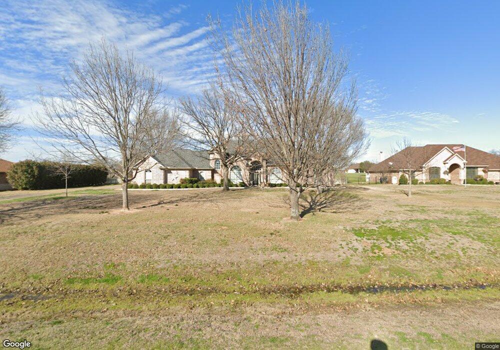 2106 W Emerald Bend Ct, Granbury, TX 76049 - photo 1