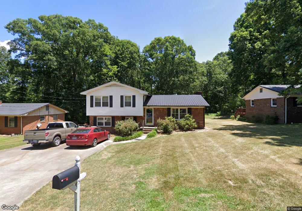 1745 Sunny Ln, Asheboro, NC 27205 - photo 1