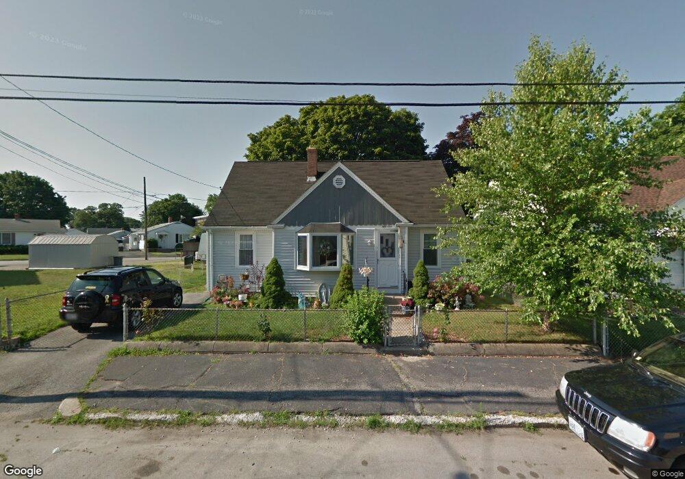 51 Ordway St, Pawtucket, RI 02861 - photo 1