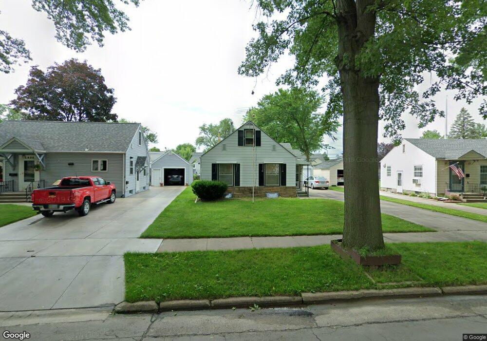 1806 Chandler St SW, Cedar Rapids, IA 52404 - photo 1