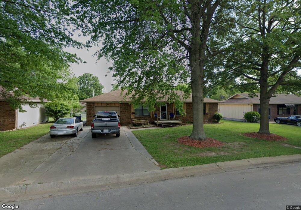 108 E Deanna Ln, Nixa, MO 65714 - photo 1