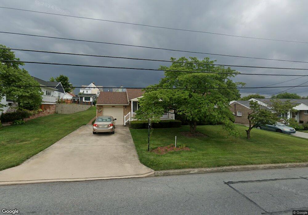 3113 S 6th Ave, Whitehall, PA 18052 - photo 1