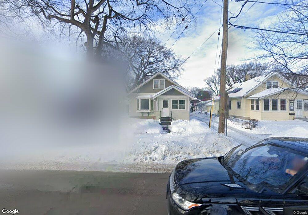 1407 5th St S, Fargo, ND 58103 - photo 1