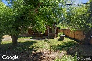 624 Tunnel Rd, Glendale, OR 97442