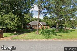 2318 W Alberson Dr, Albany, GA 31721