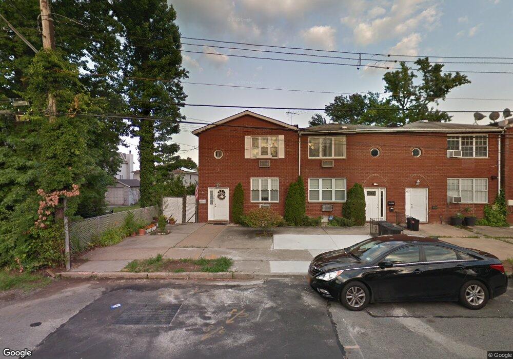 703 Annadale Rd, Staten Island, NY 10312 - photo 1