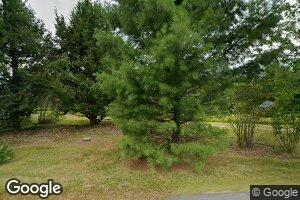 118 South St, Cummington, MA 01026