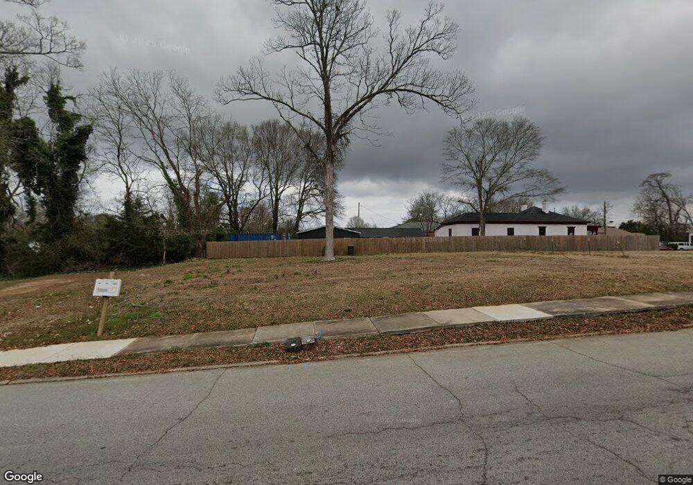 711 W Broad St, Griffin, GA 30223 - photo 1