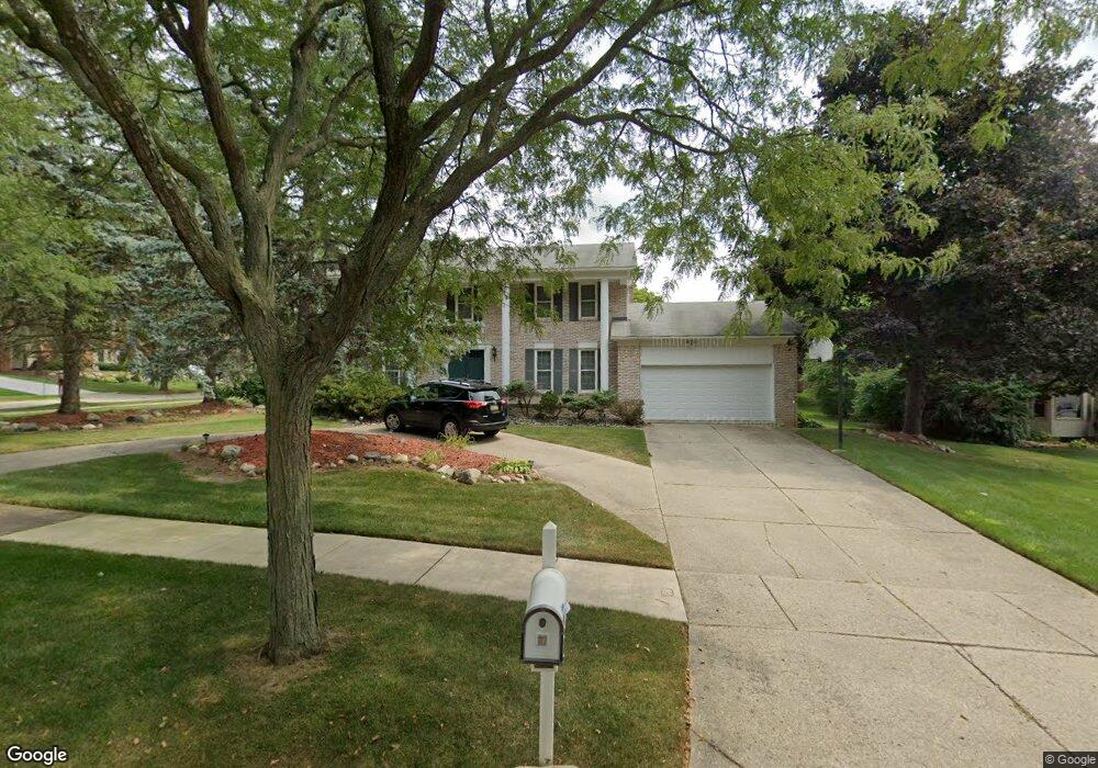 5404 Windy Ct, Troy, MI 48098 - photo 1