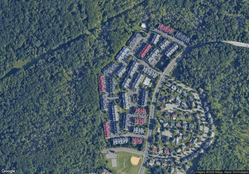 94 Prestwick Way unit 94, Edison, NJ 08820 - photo 1