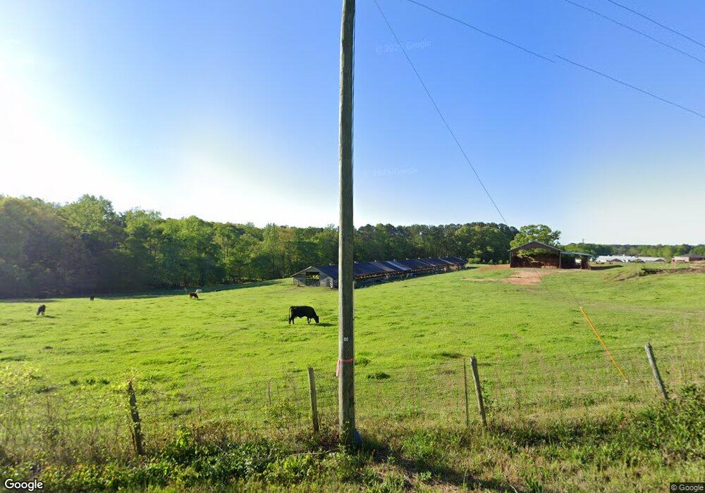 1708 Mandeville Rd, Carrollton, GA 30117 - photo 1