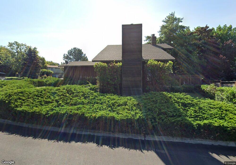 3522 Crest Ct E, the Dalles, OR 97058 - photo 1