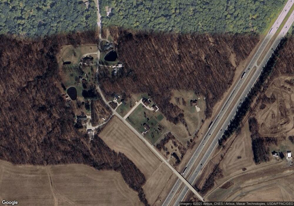 1821 Mansfield Washington Rd, Mansfield, OH 44903 - photo 1