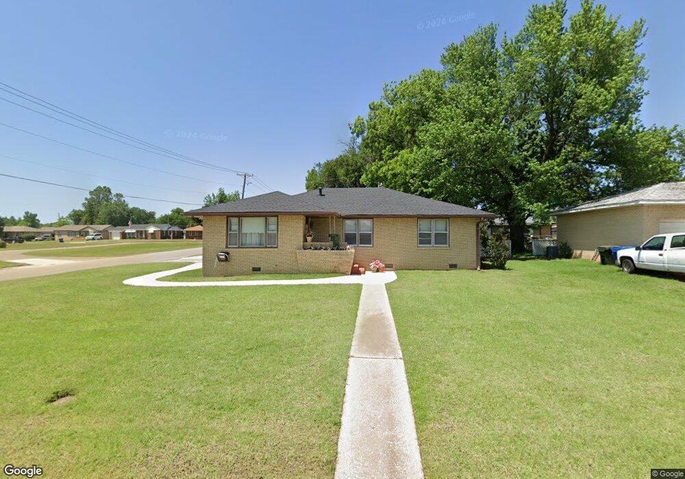 1102 E 7th St, Cushing, OK 74023 - photo 1