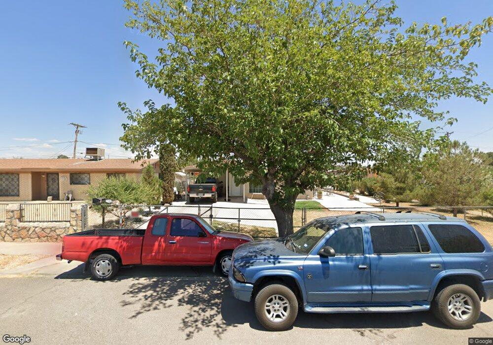 320 Maricela Dr, El Paso, TX 79915 - photo 1