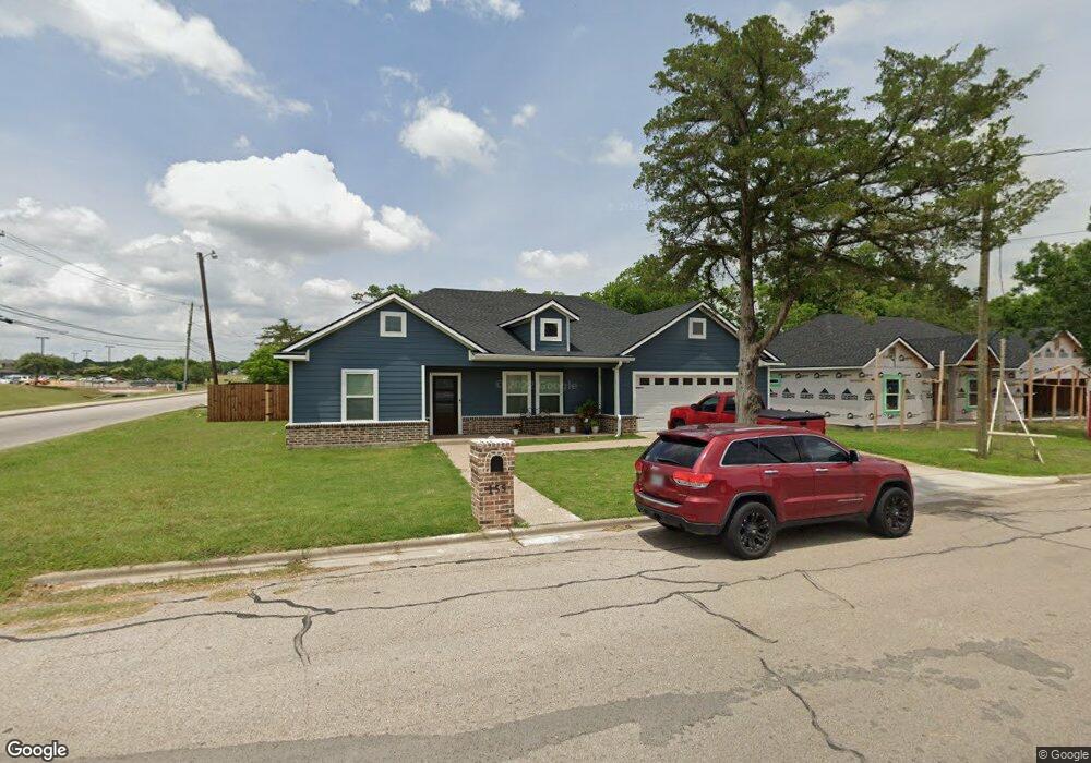 155 Darden Dr, Robinson, TX 76706 - photo 1