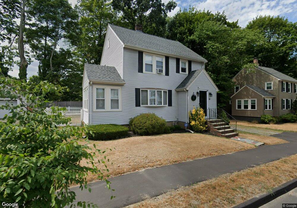 21 Waldeck Rd, Milton, MA 02186 - photo 1