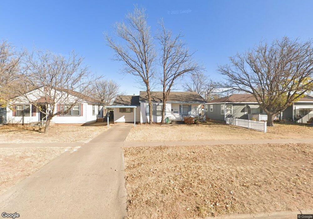 1308 Utica St, Plainview, TX 79072 - photo 1
