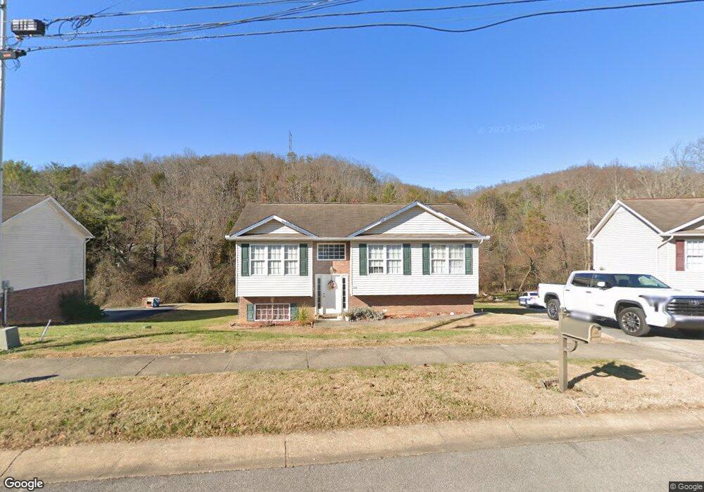 1214 Snowden Terrace, Johnson City, TN 37601 - photo 1