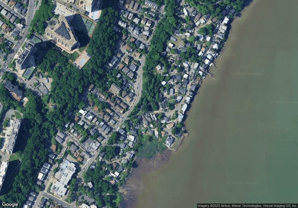 4 Annett Ave, Edgewater, NJ 07020 - photo 1