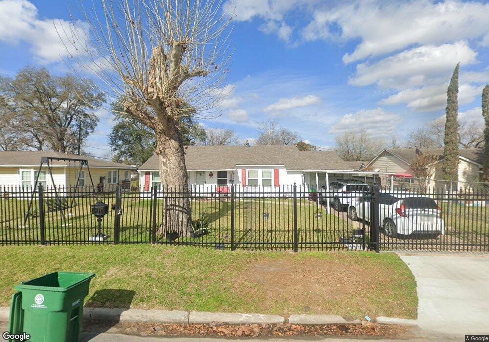 7515 Kingsley St, Houston, TX 77087 - photo 1