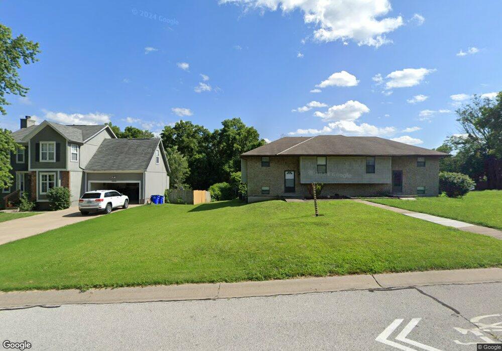 9633 W 51st St, Shawnee, KS 66203 - photo 1