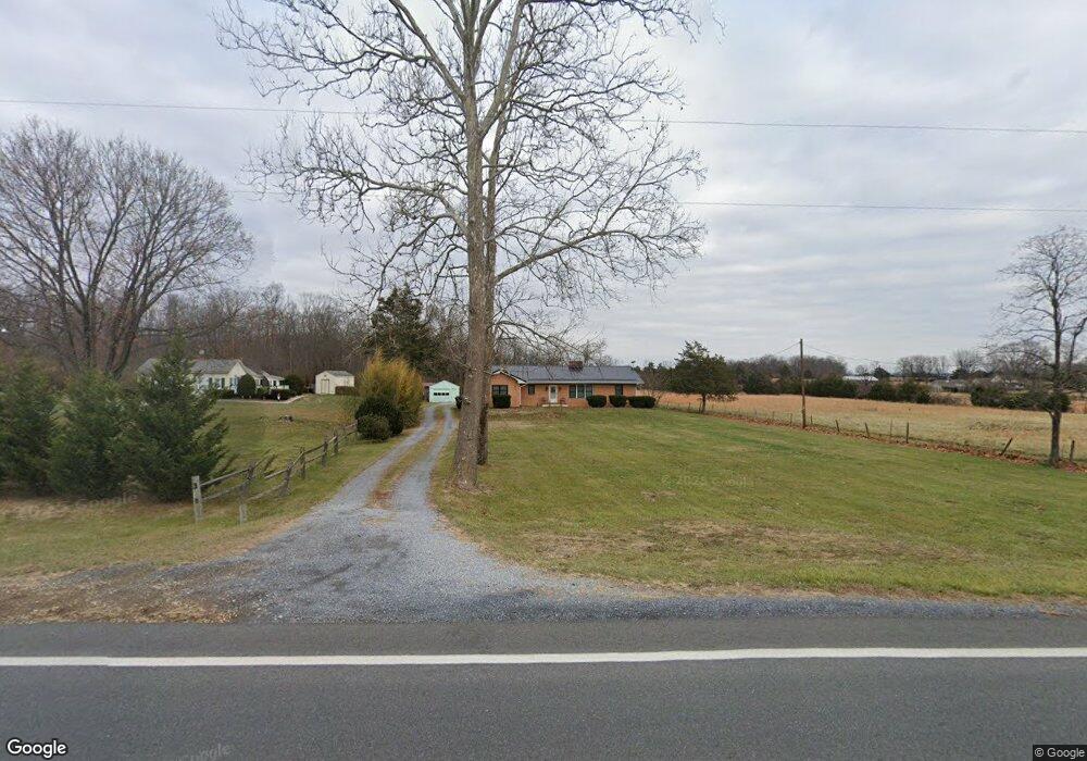 9258 John Mosby Hwy, Boyce, VA 22620 - photo 1