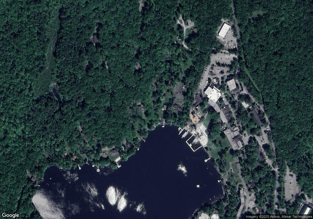 414 W Shore Dr, Hawley, PA 18428 - photo 1