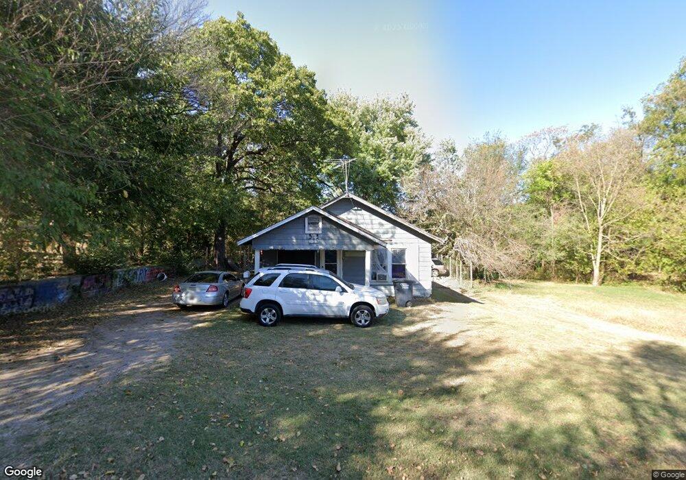 222 E Anna St, Shawnee, OK 74801 - photo 1