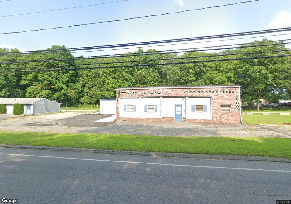 590 Putnam Rd, Danielson, CT 06239 - photo 1